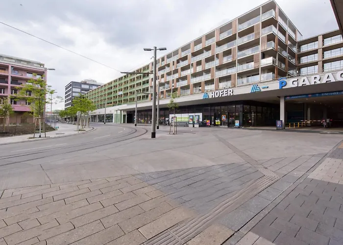 Apartment Muzeta - Eco-friendly Parkview In Graz's Smart *